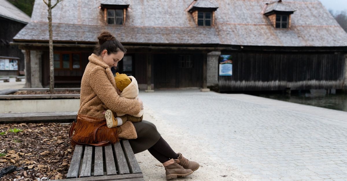 Zwischen Windeln und Welt: Wie du als Mutter deine eigene Identität neu entdeckst
