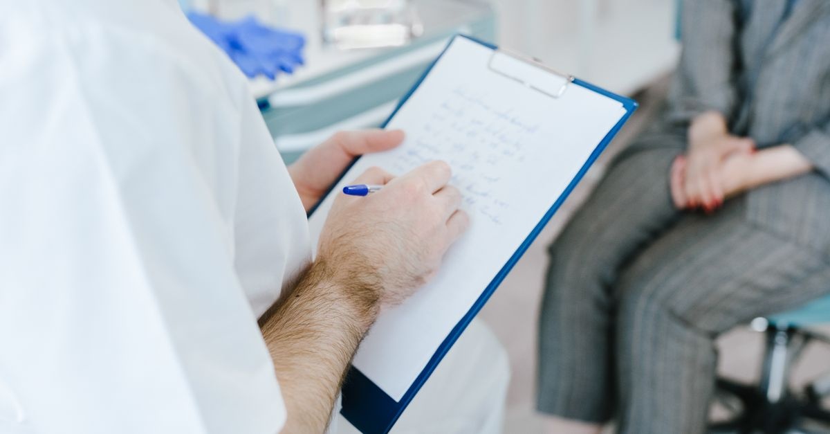 Migräne vorbeugen: So besprechen Sie die Prophylaxe sinnvoll mit Ihrer Ärztin oder Ihrem Arzt