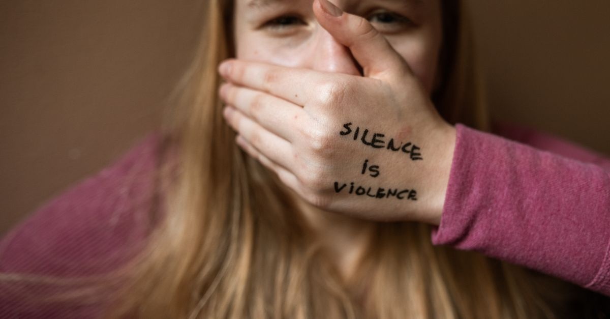 Raus aus der Gewaltspirale: Wo du sofort Hilfe und sicheren Halt findest