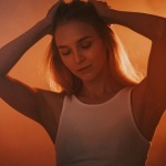 Wenn dein Deo unter den Achseln brennt: Ursachen, schnelle Hilfe und sanfte Alternativen