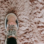 Chunky Sneaker stilvoll und dezent kombinieren: 7 Looks für jeden Tag
